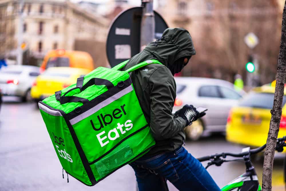 Will Uber Eats Deliver to Hotel Room? The Convenience of Uber Eats