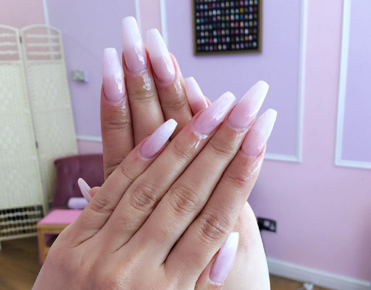 How Many Times Can You Have Infills on Acrylic Nails? 